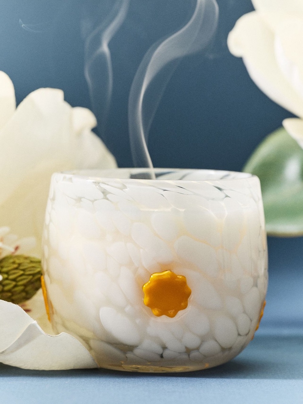 Anthropologie Bright Sun Floral Sun-Drenched Magnolia Spring Icon Glass Candle